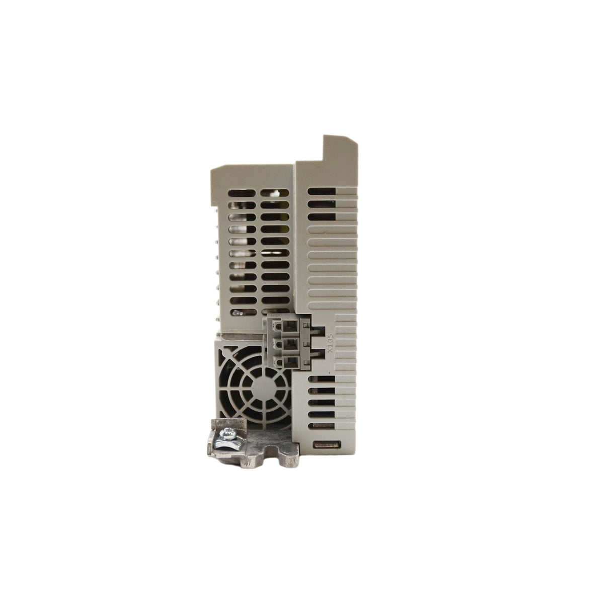 Lenze | i510 2hp Cabinet mount 480volt 5digital inputs, 2 analog inputs, 1 digital output 1 analog Output, 1 relay | I51AE215F10V11000S - side view